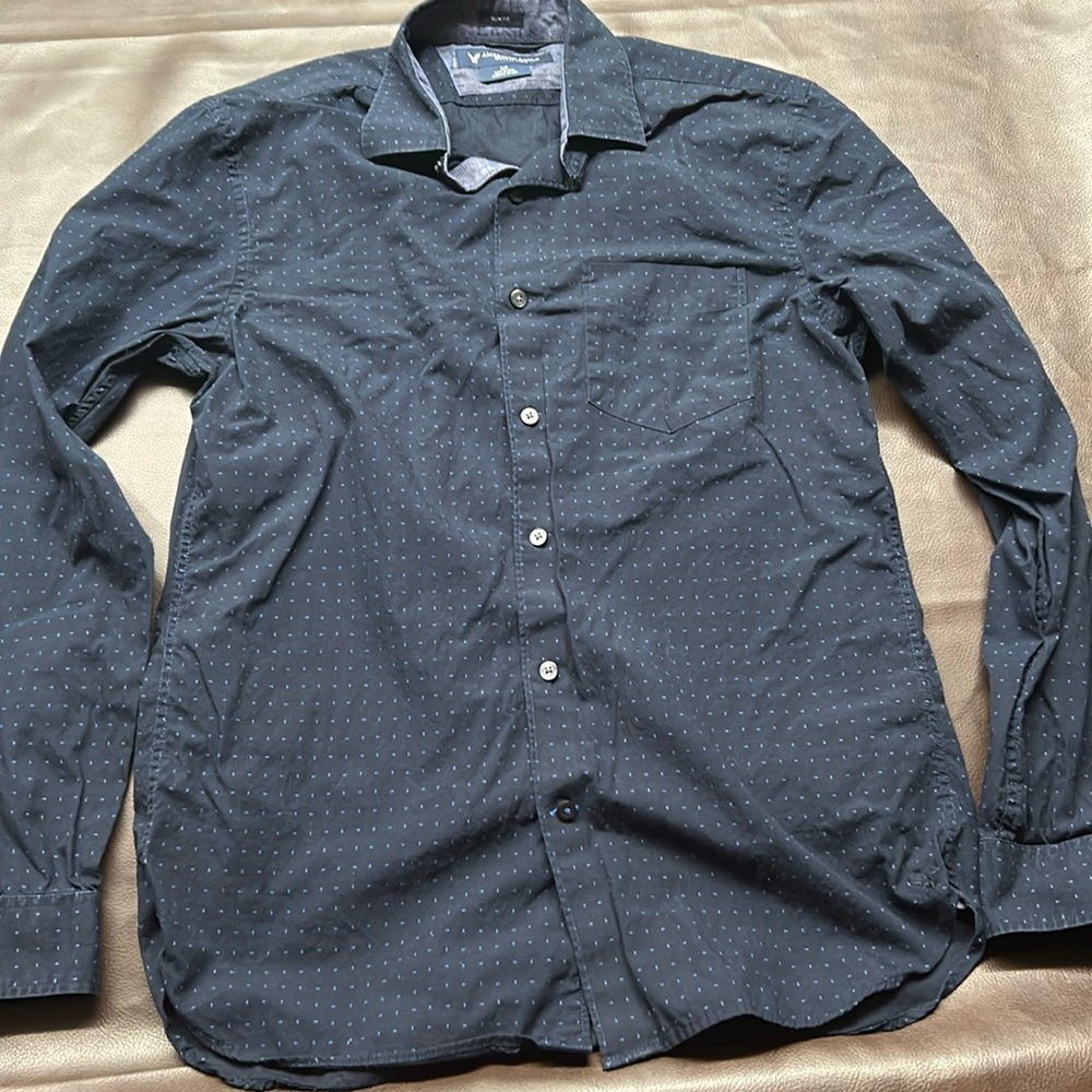 American Eagle button down shirt
